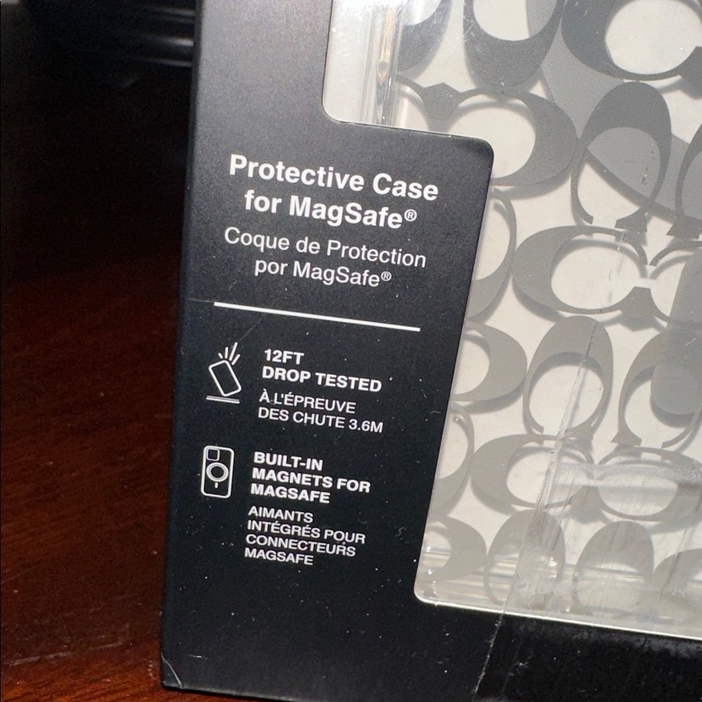 NWT Coach Signature iPhone 16 Pro Max MagSafe protective case - Picture 3 of 4